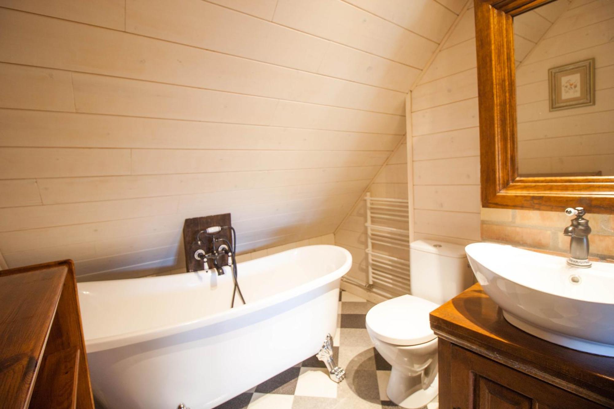 Holiday House Folwark Jeleń Poniklica Zewnętrze zdjęcie